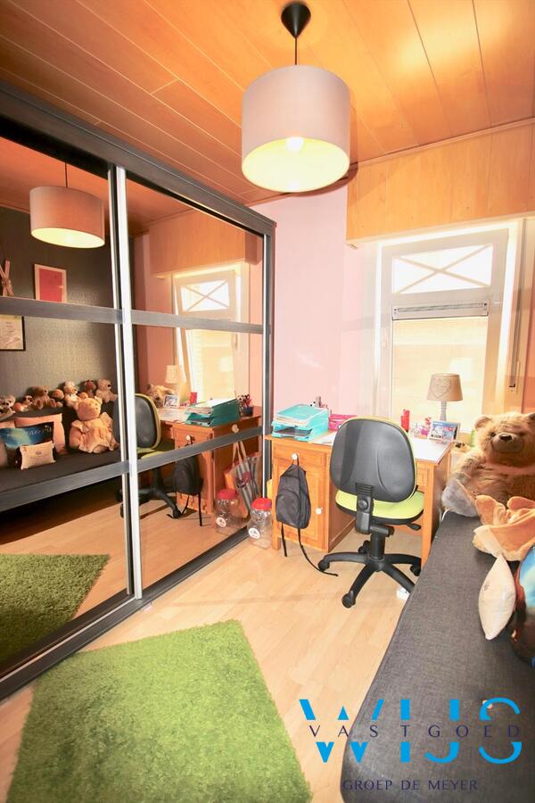 Piekfijn onderhouden en gerenoveerde bungalow te Zelzate! 