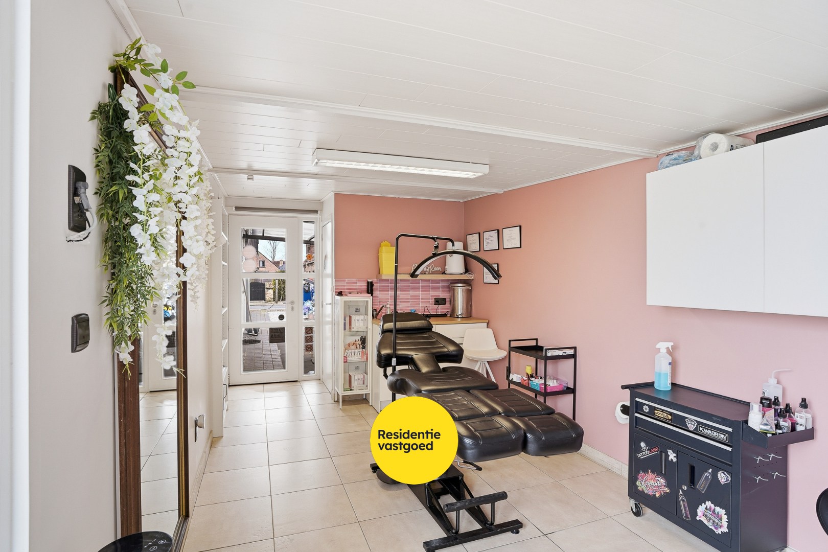 Volledig instapklare open bebouwing in het centrum van Eernegem 