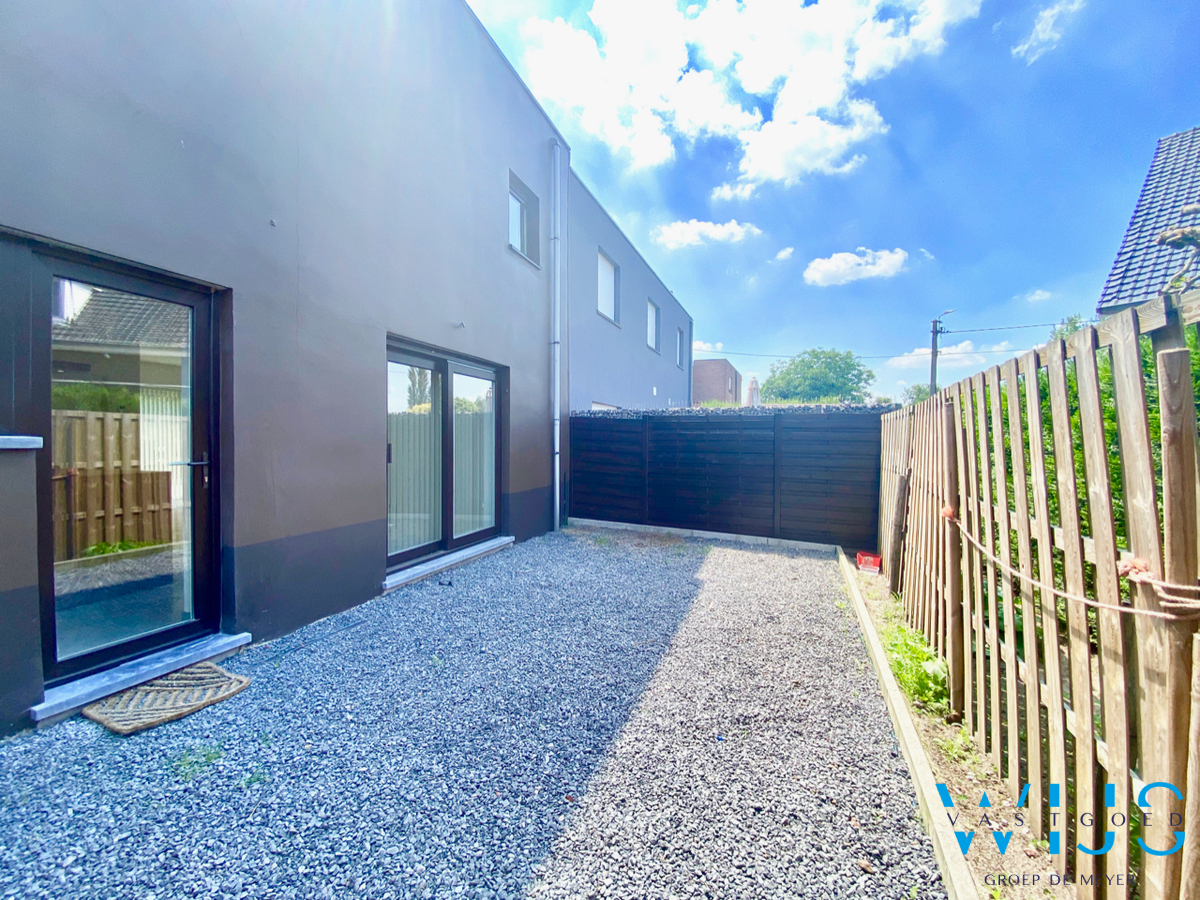 Modern woonhuis met 3 slaapkamers te Kluizen! 