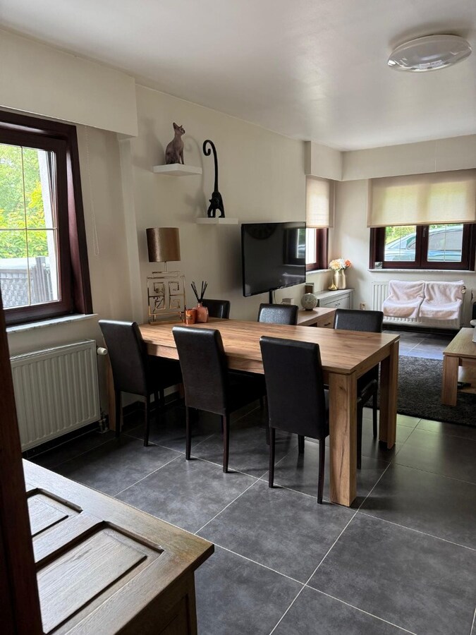 Verzorgde gezinswoning met 3 slaapkamers te huur in Neeroeteren 