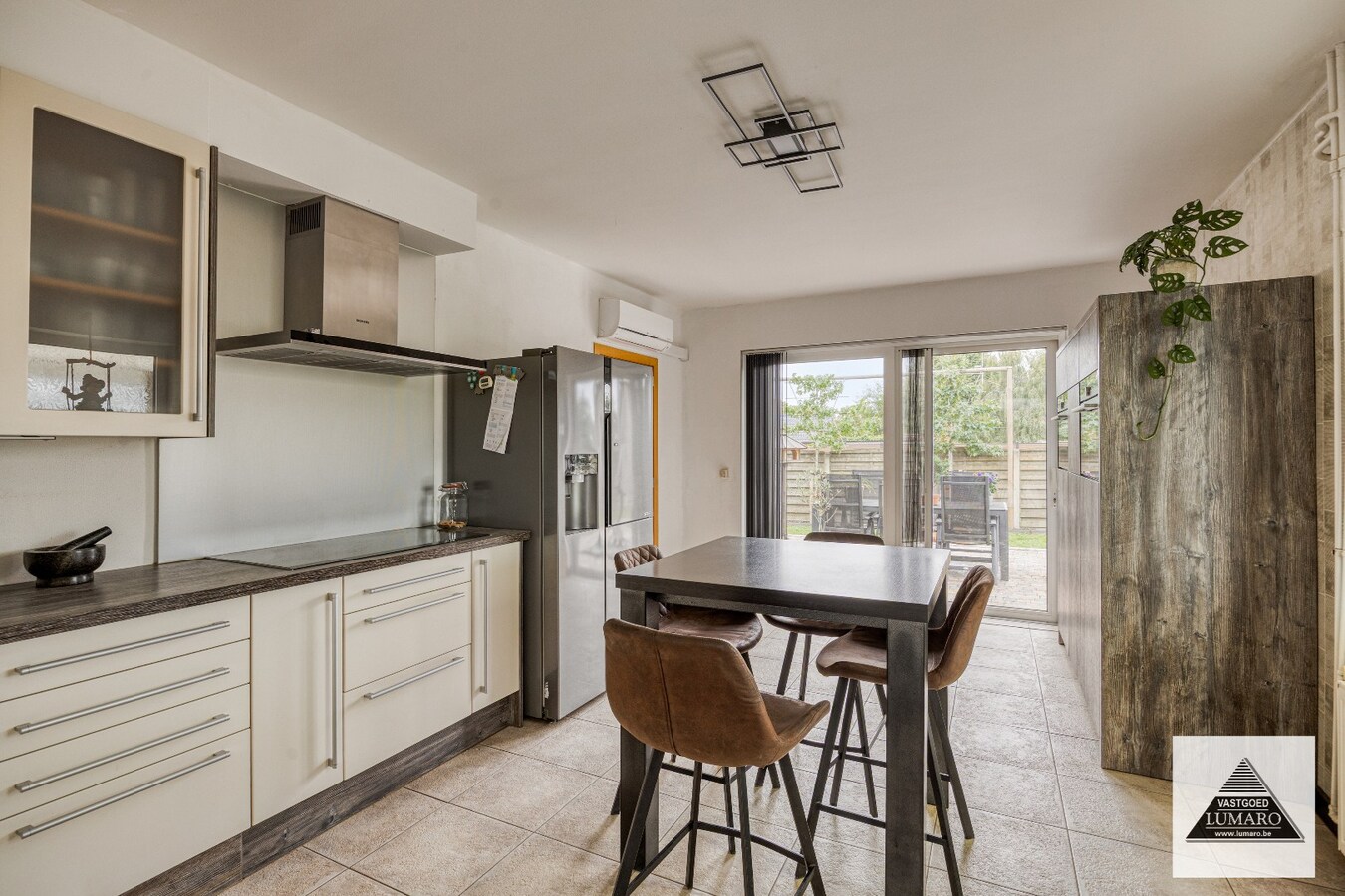 Vrijstaande woning met 4 slaapkamers - zonnepanelen - thuisbatterij 