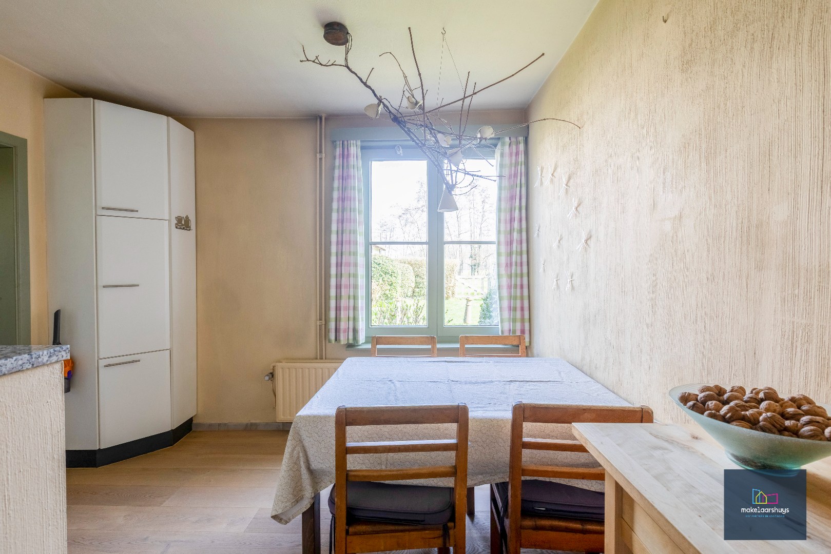 Unieke hovenierswoning op een perceel van 1 ha 18a 84ca 