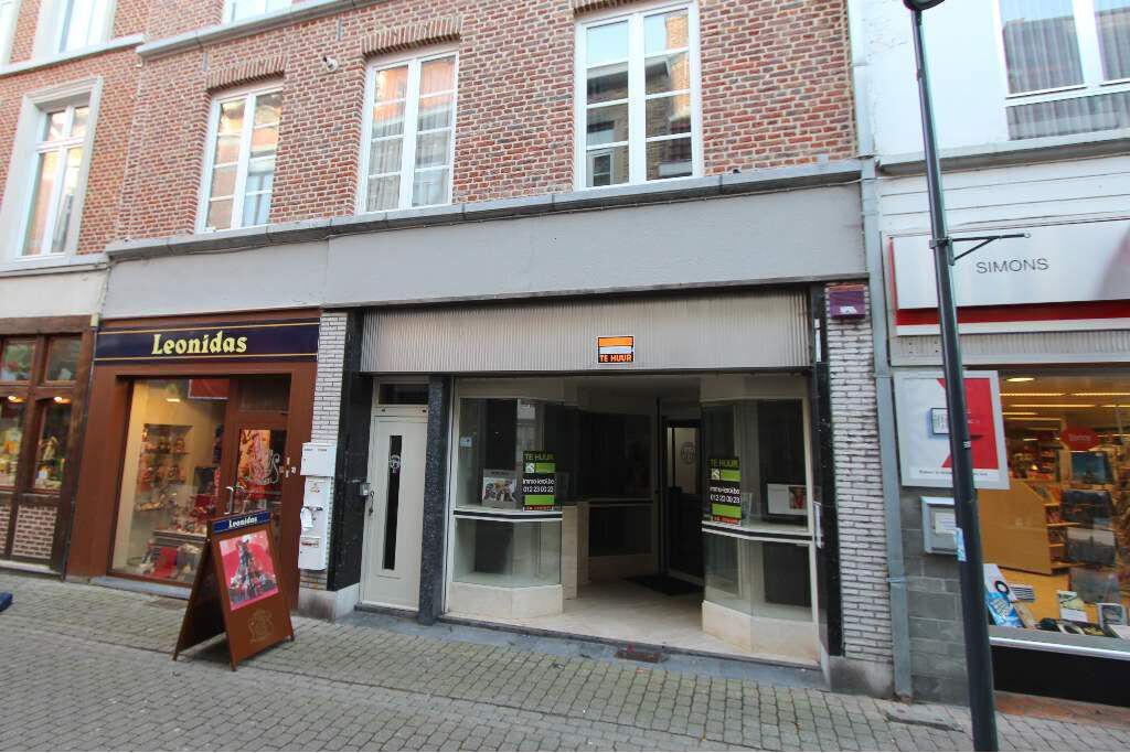 Verhuurd commerciële winkel - Tongeren