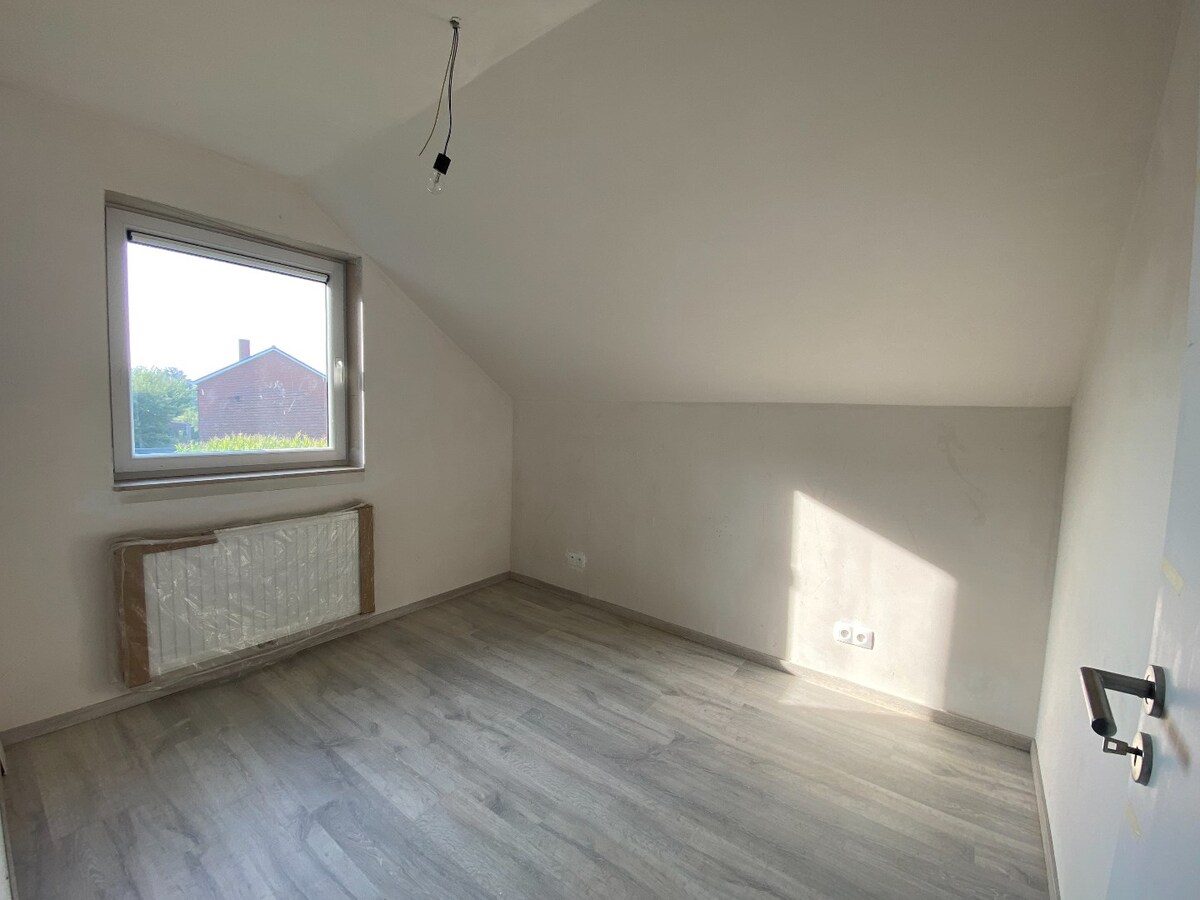 Nieuwbouwwoning met 3 slaapkamers te Houthulst 