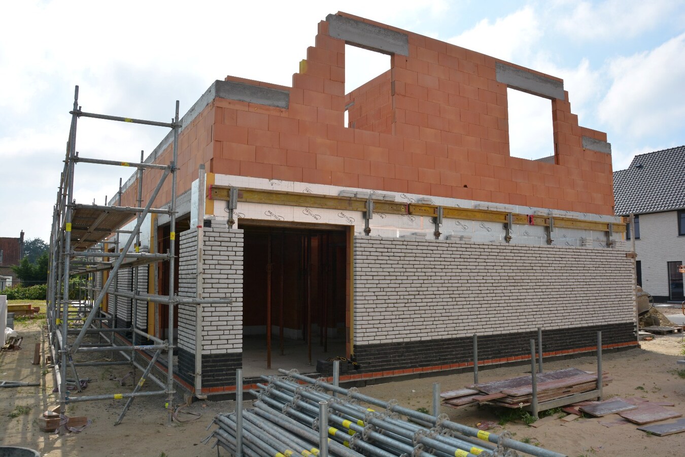 Tijdloos wonen in stijlvolle nieuwbouwwoning 