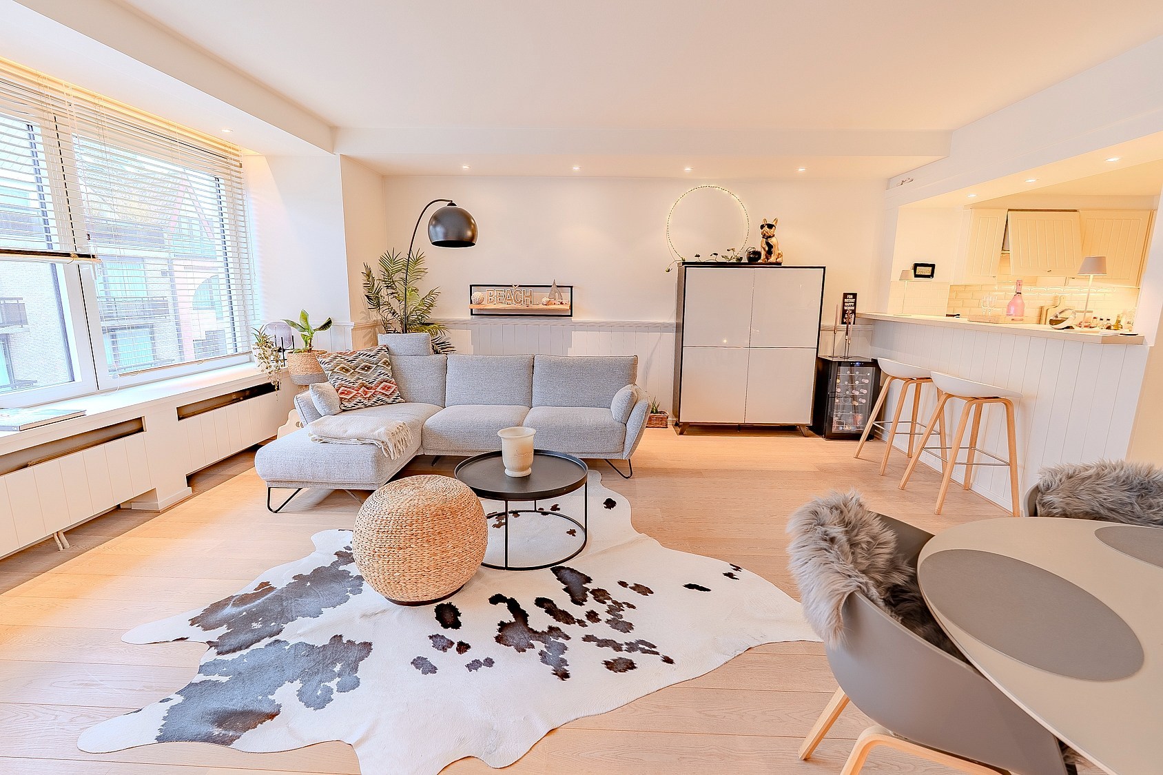 Ruim en volledig instapklaar appartement met 2 slaapkamers op de Lippenslaan 