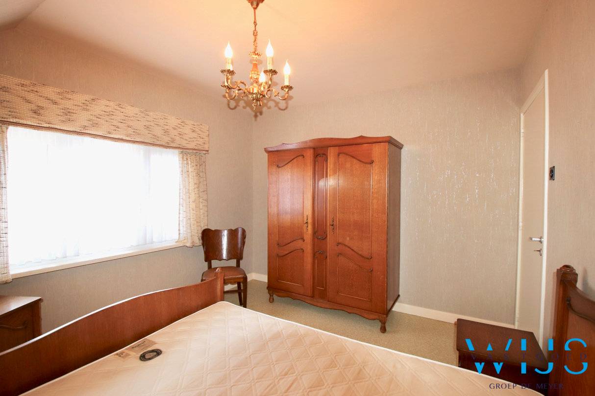 Zeer degelijk woonhuis op TOPlocatie te ERTVELDE ! 