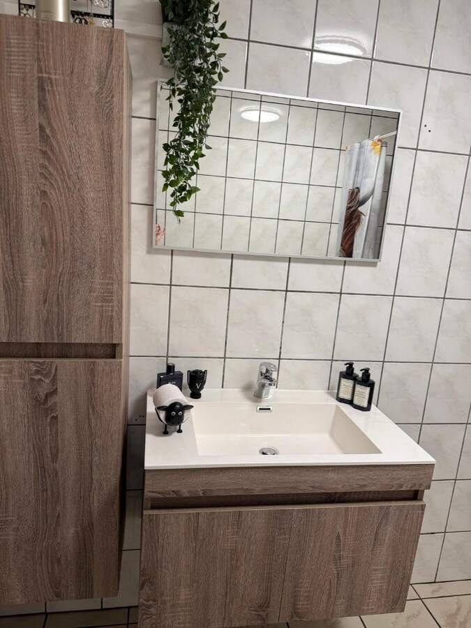 Verzorgde gezinswoning met 3 slaapkamers te huur in Neeroeteren 