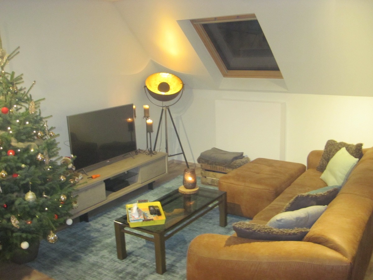 Modern appartement MET TERRAS  - energiezuinig -  nieuw - instapklaar ! 