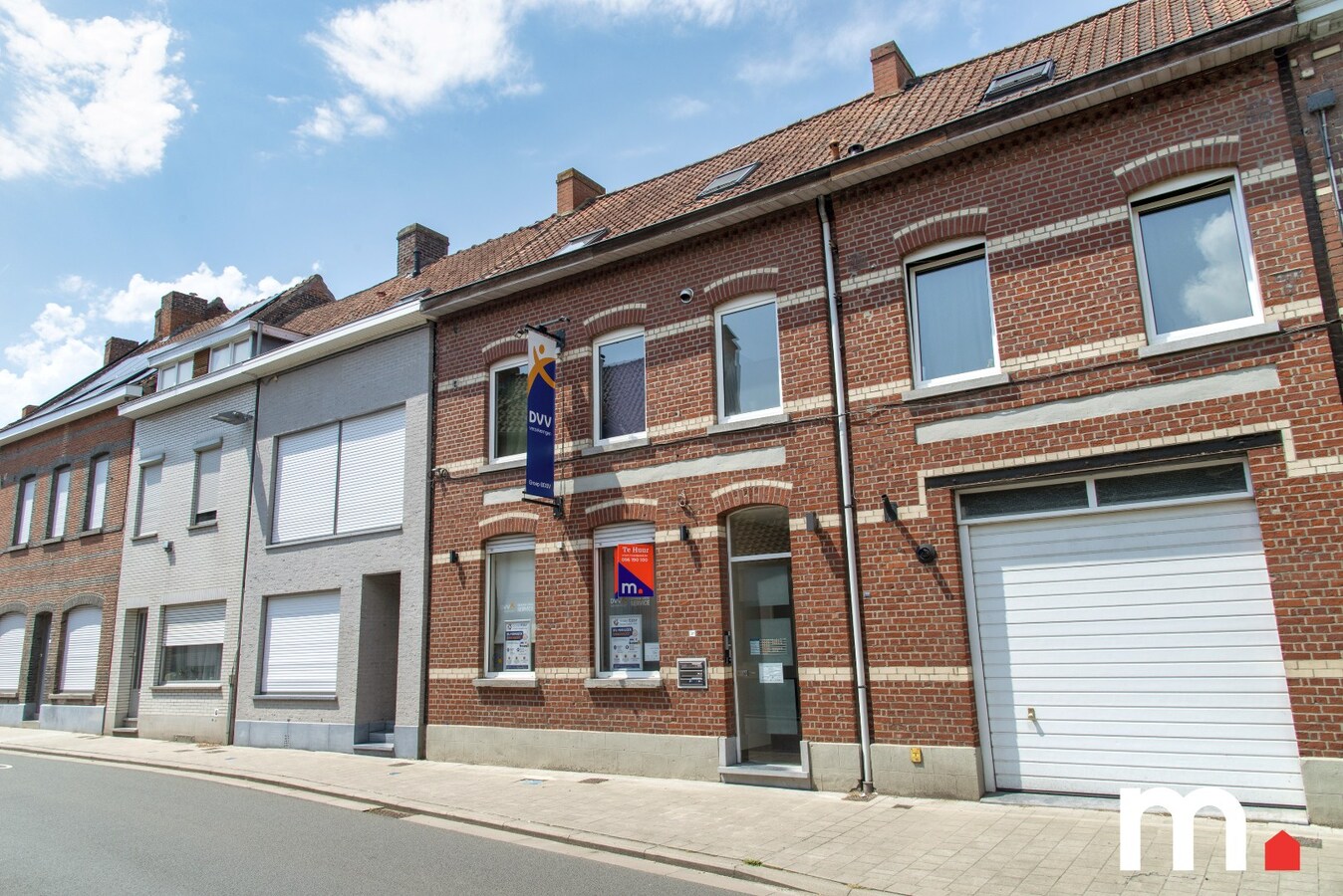 Centraal gelegen kantoorruimte te huur in Heule ! 
