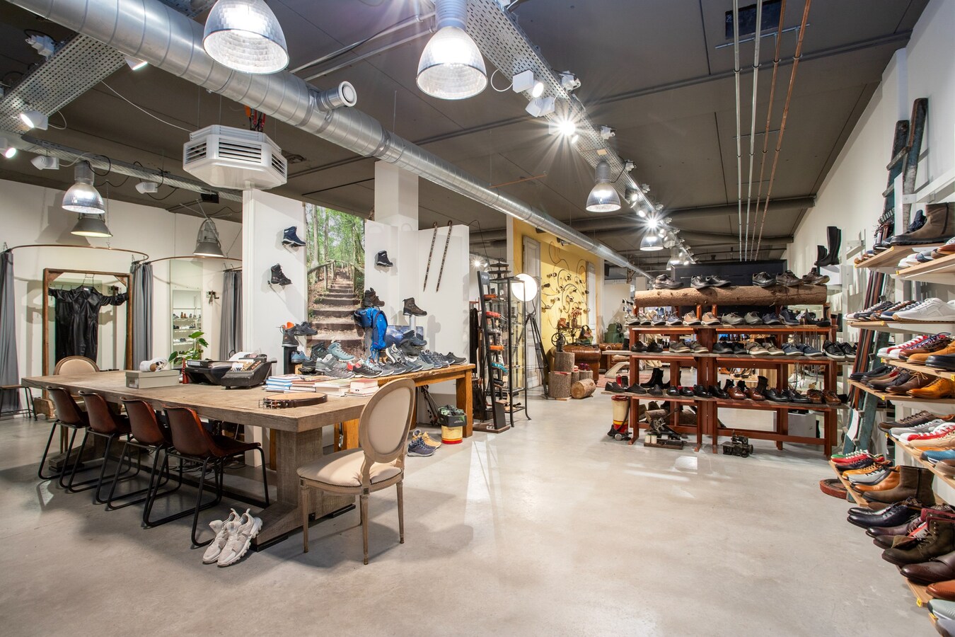 Beleggingsobject in verhuurde staat – winkel-/horecaruimte in centrum Bladel 