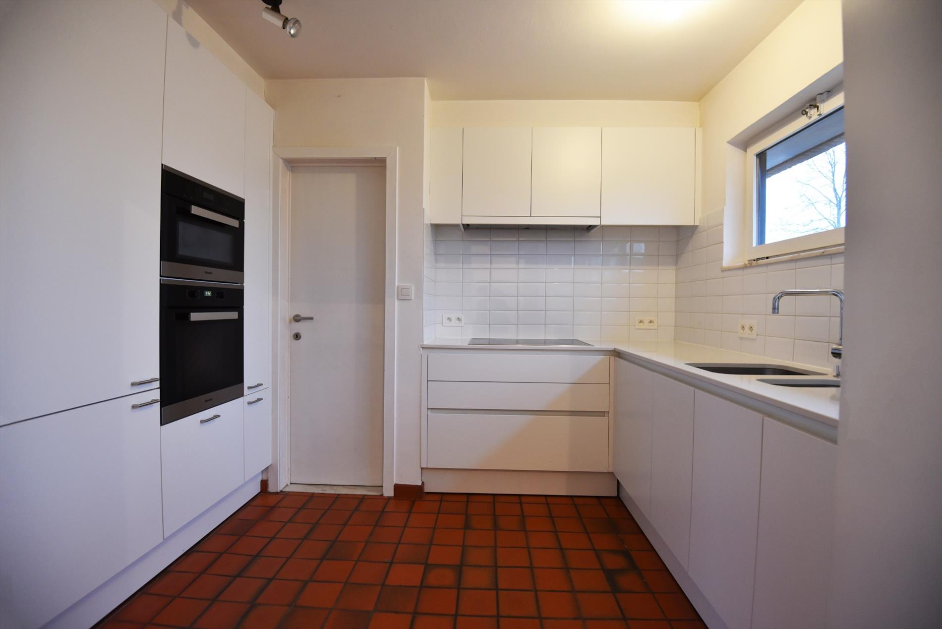 Gezinswoning met 3 slpks, garage en tuin te Maldegem (Donk) 