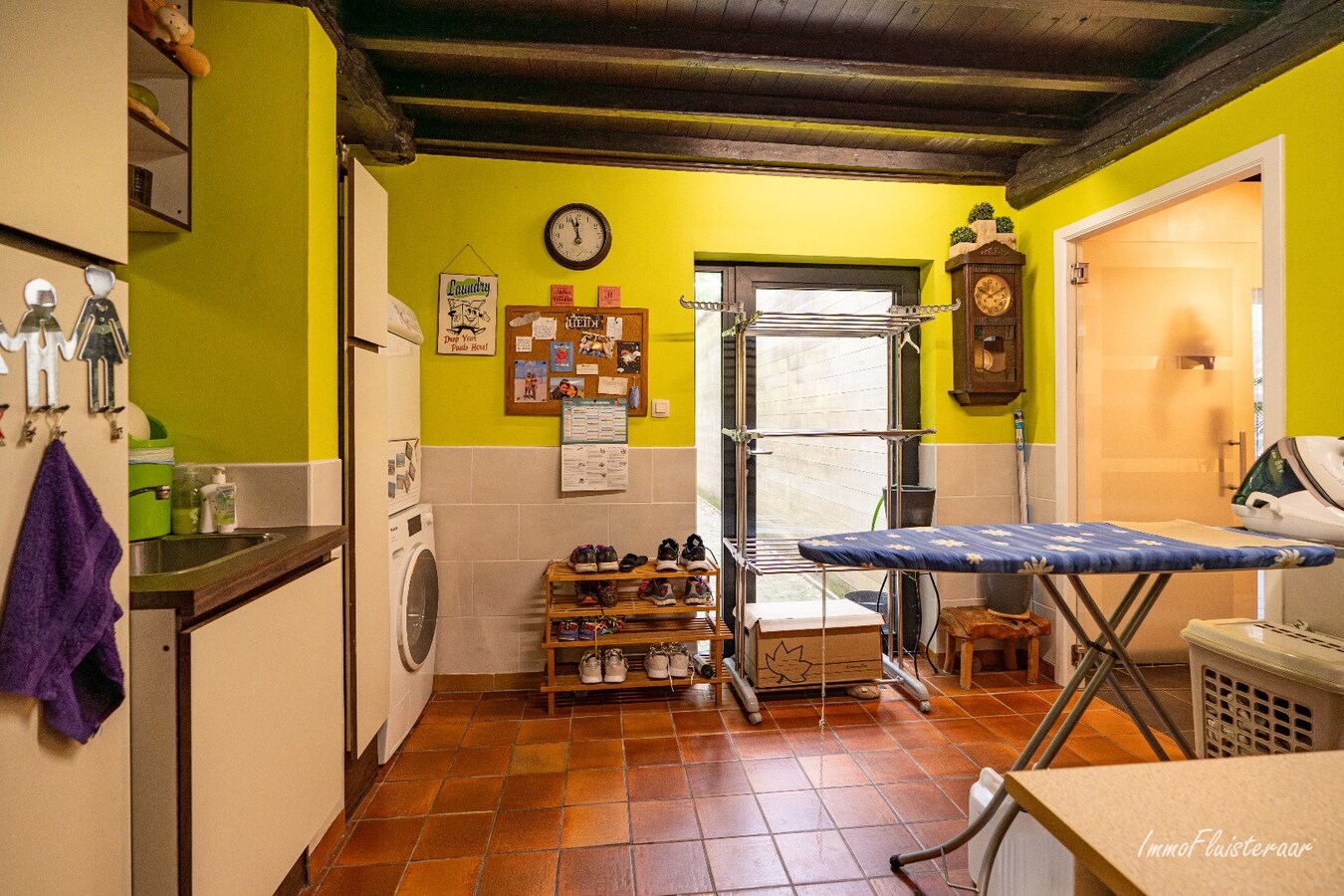 Maison prête à emménager dans un environnement boisé d'environ 24 ares à Keerbergen. 