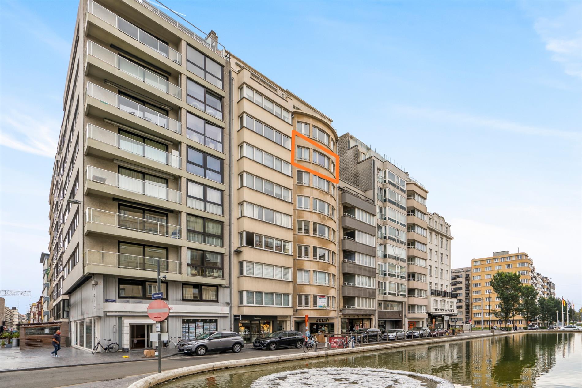 MODERN VAKANTIE APPARTEMENT OP TOPLIGGING (VAKANTIEVERHUUR) 