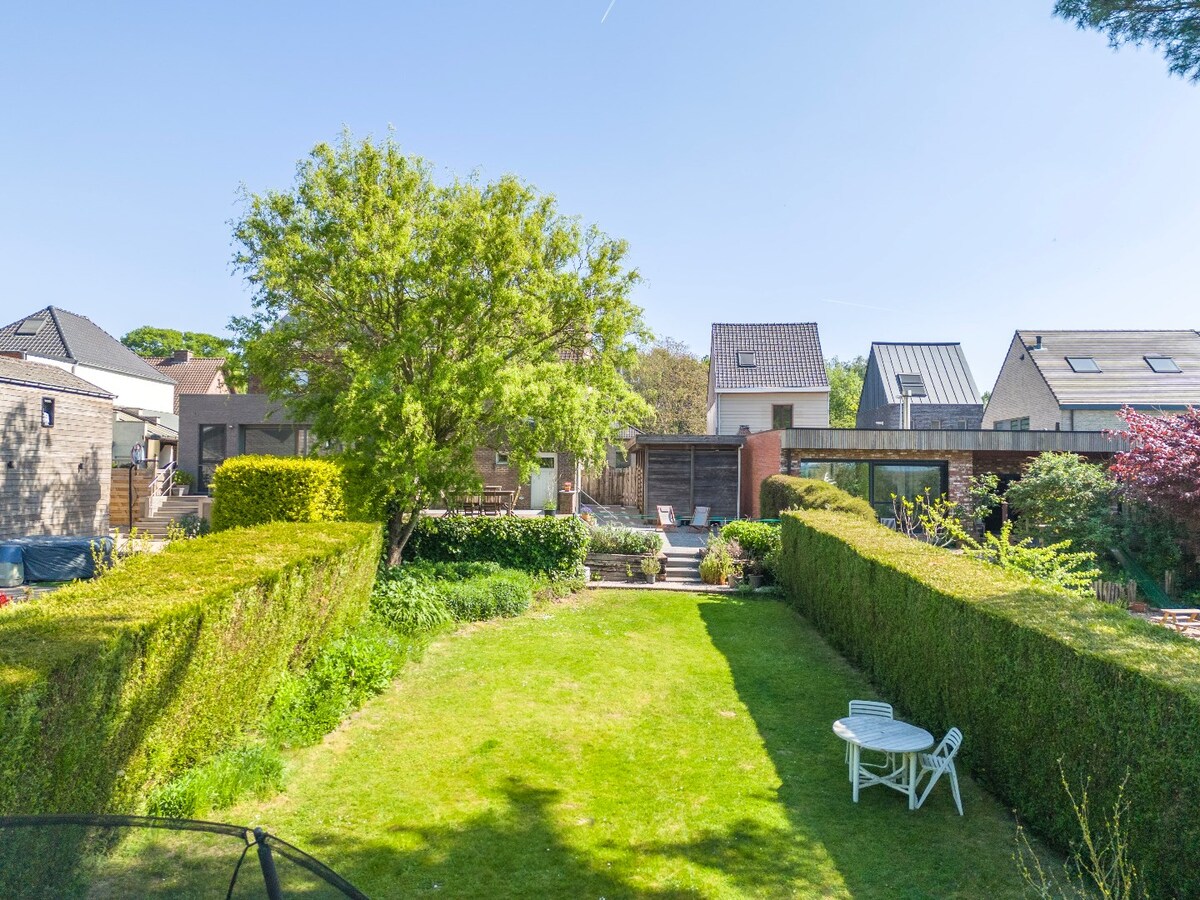 Charmante en instapklare woning in doodlopend straatje te Velzeke 