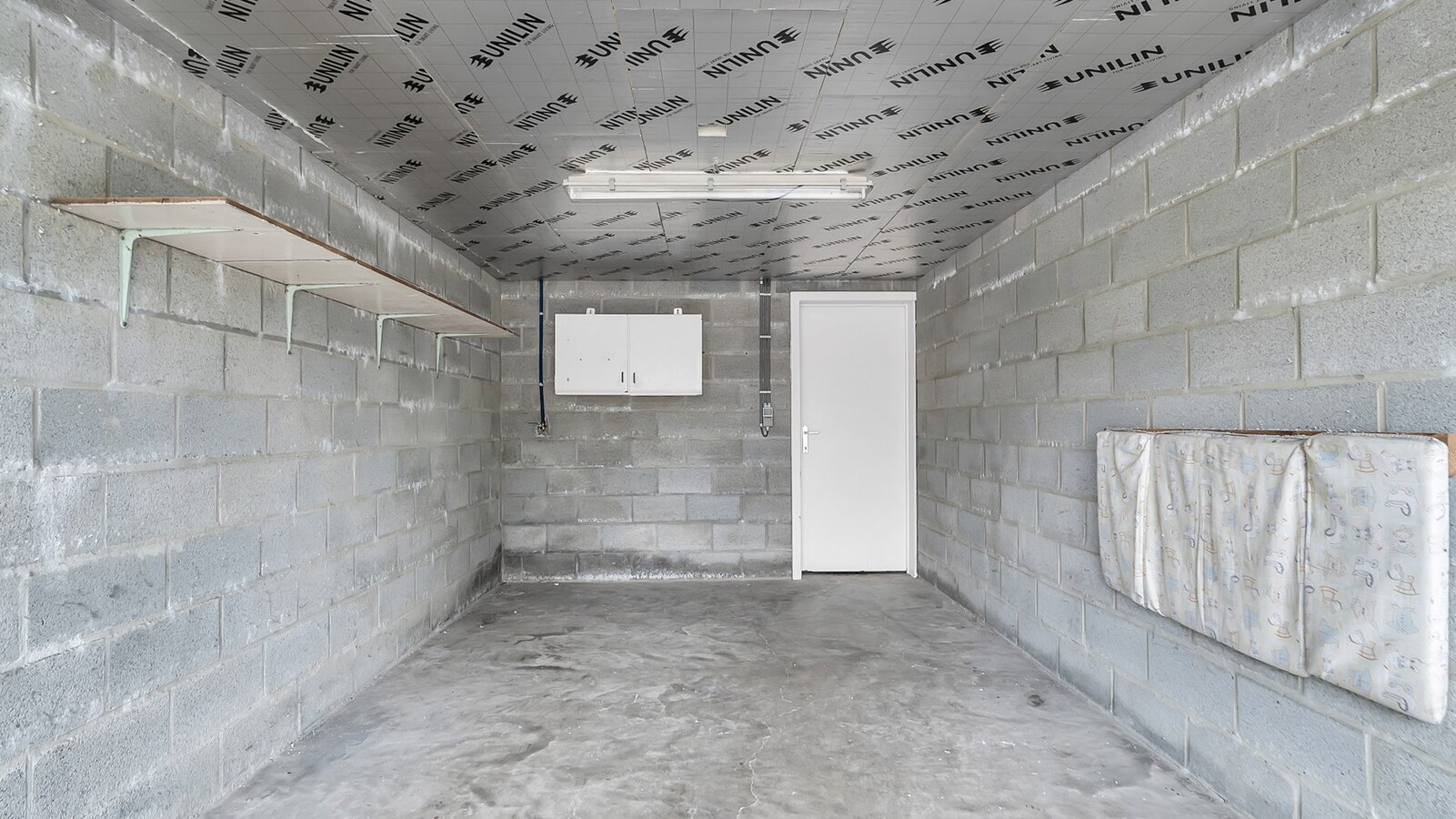 Ruim appartement met polyvalente verdieping 