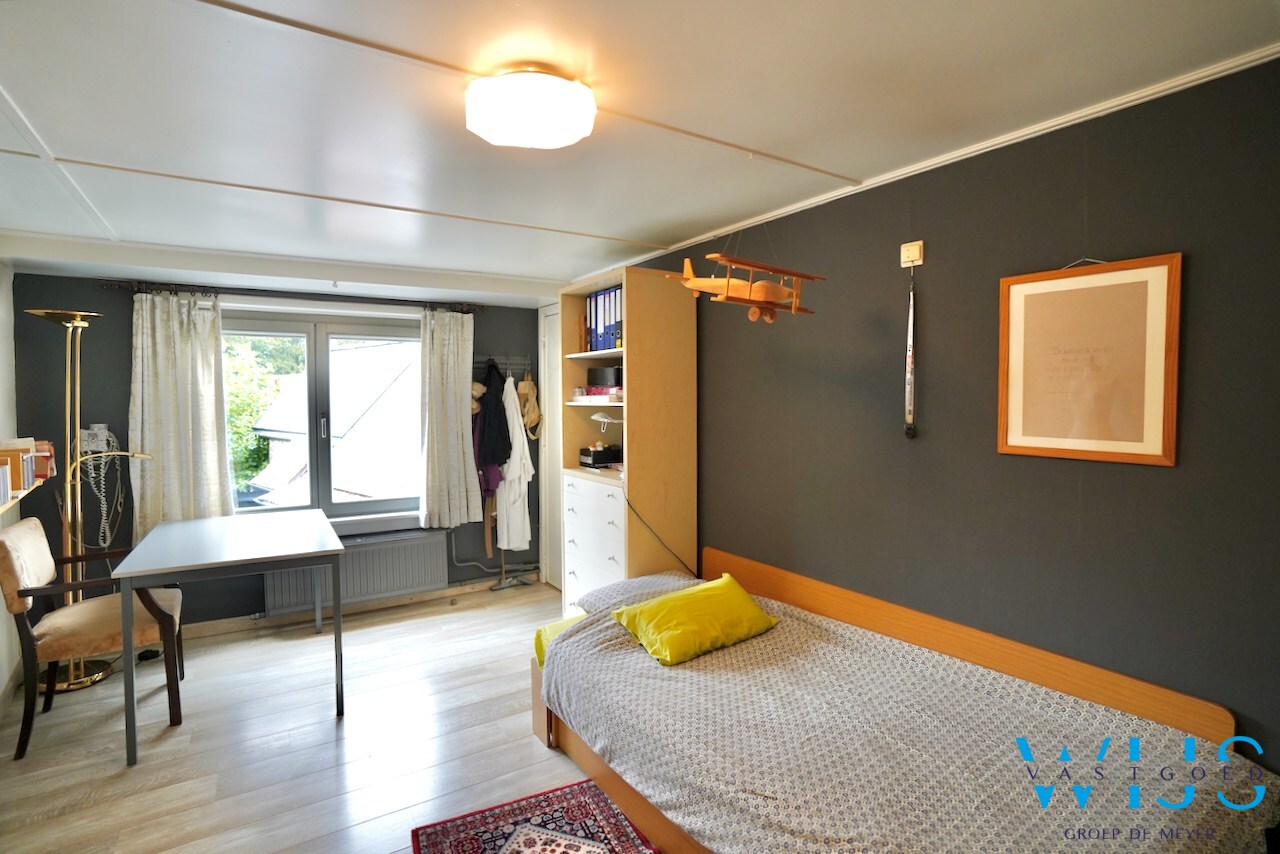 Multifunctionele eigendom op prachtig perceel van 1.682 m² ! 