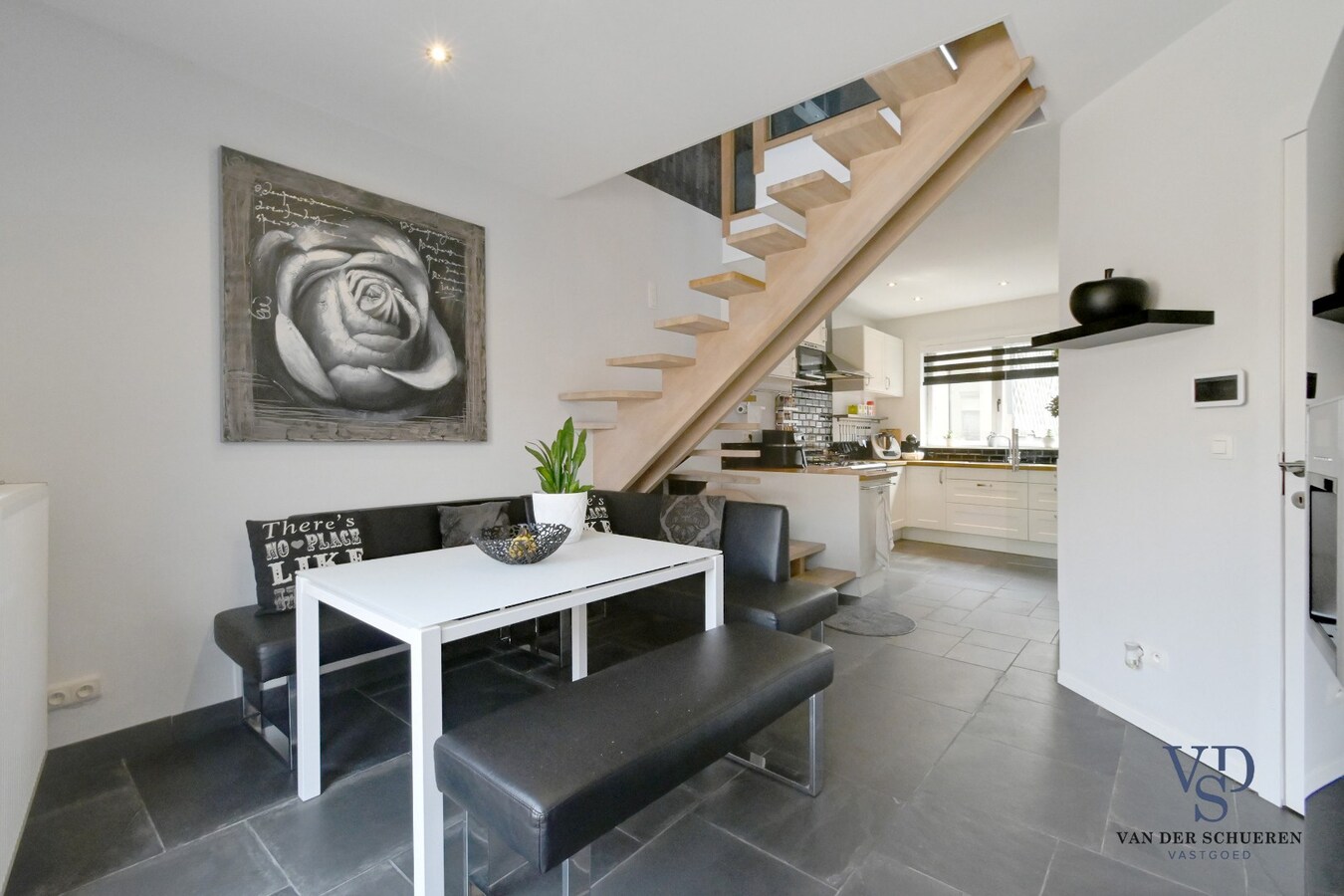 Charmante woning, centrum Gavere 