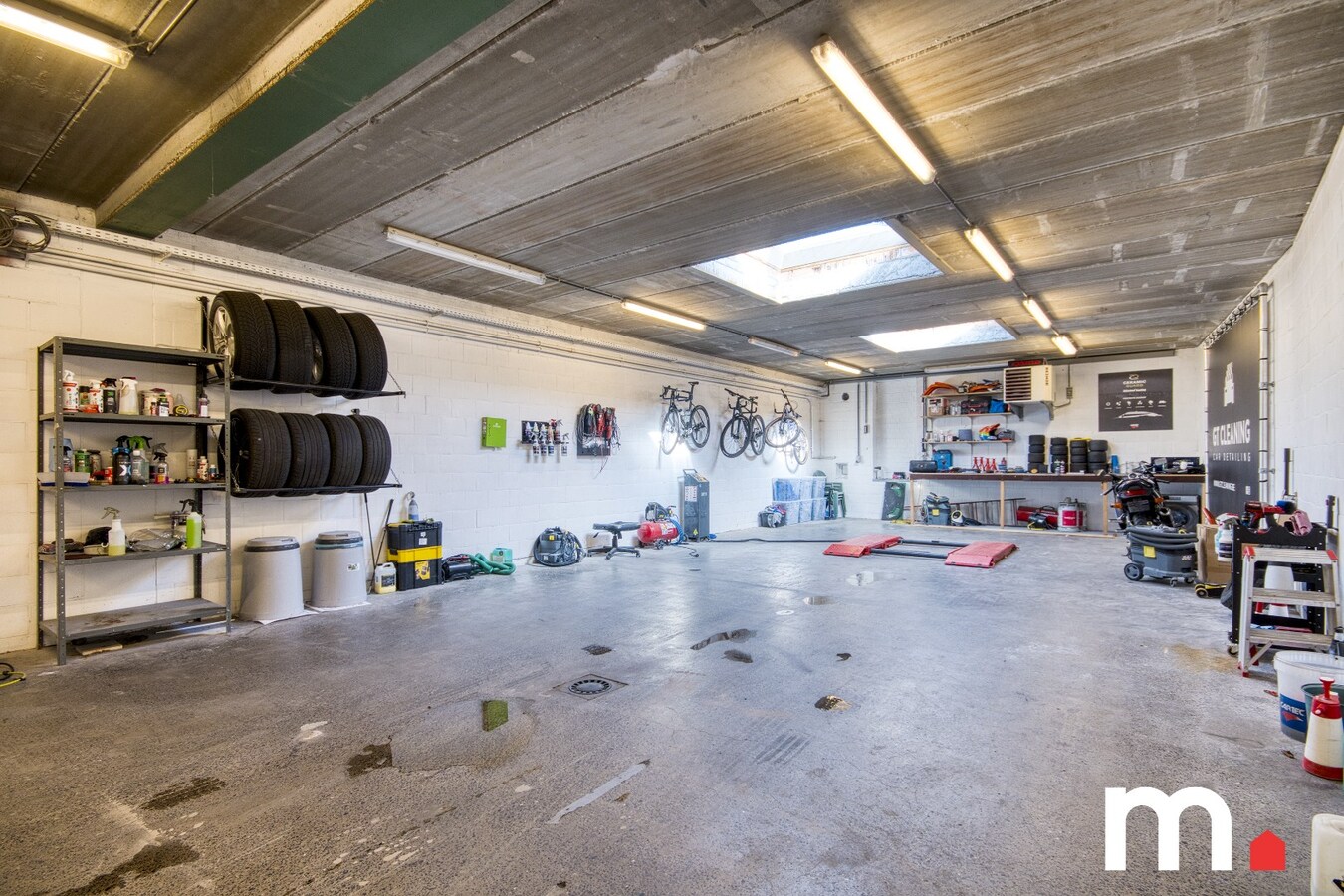 Instapklare woning met aparte woon- en werkunit 