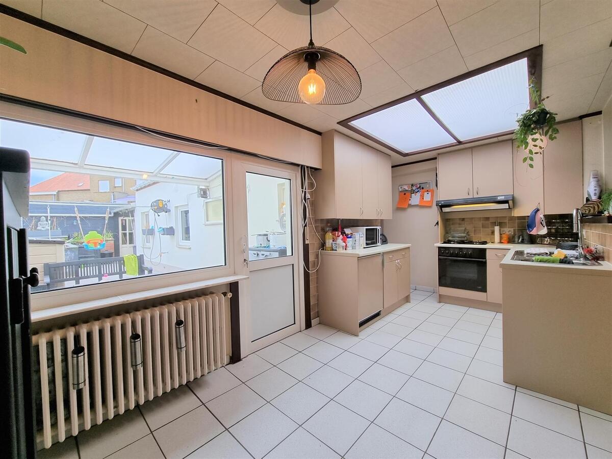 Goed gelegen gezinswoning - Heist 