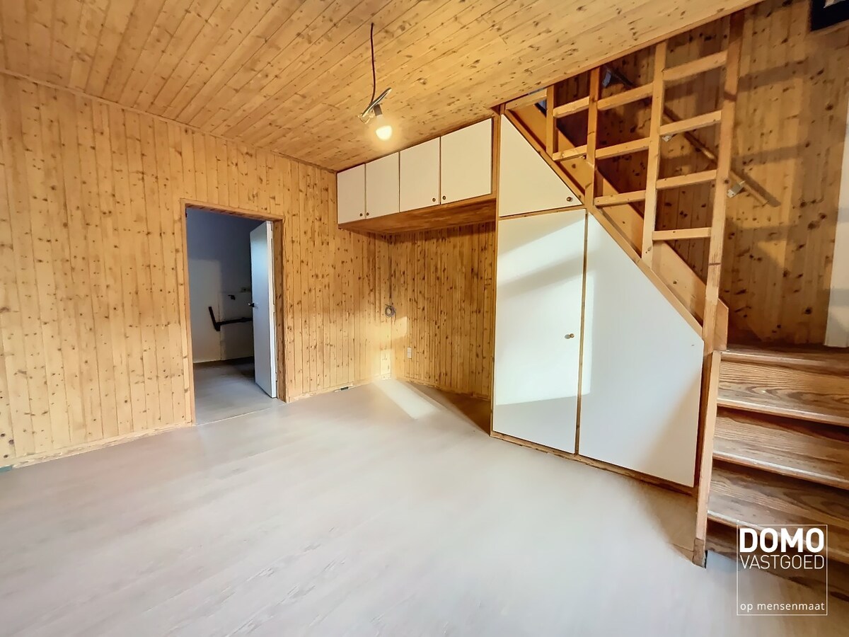 LANDELIJKE WONING MET 3 SLAAPKAMERS EN TUIN IN LUMMEN 