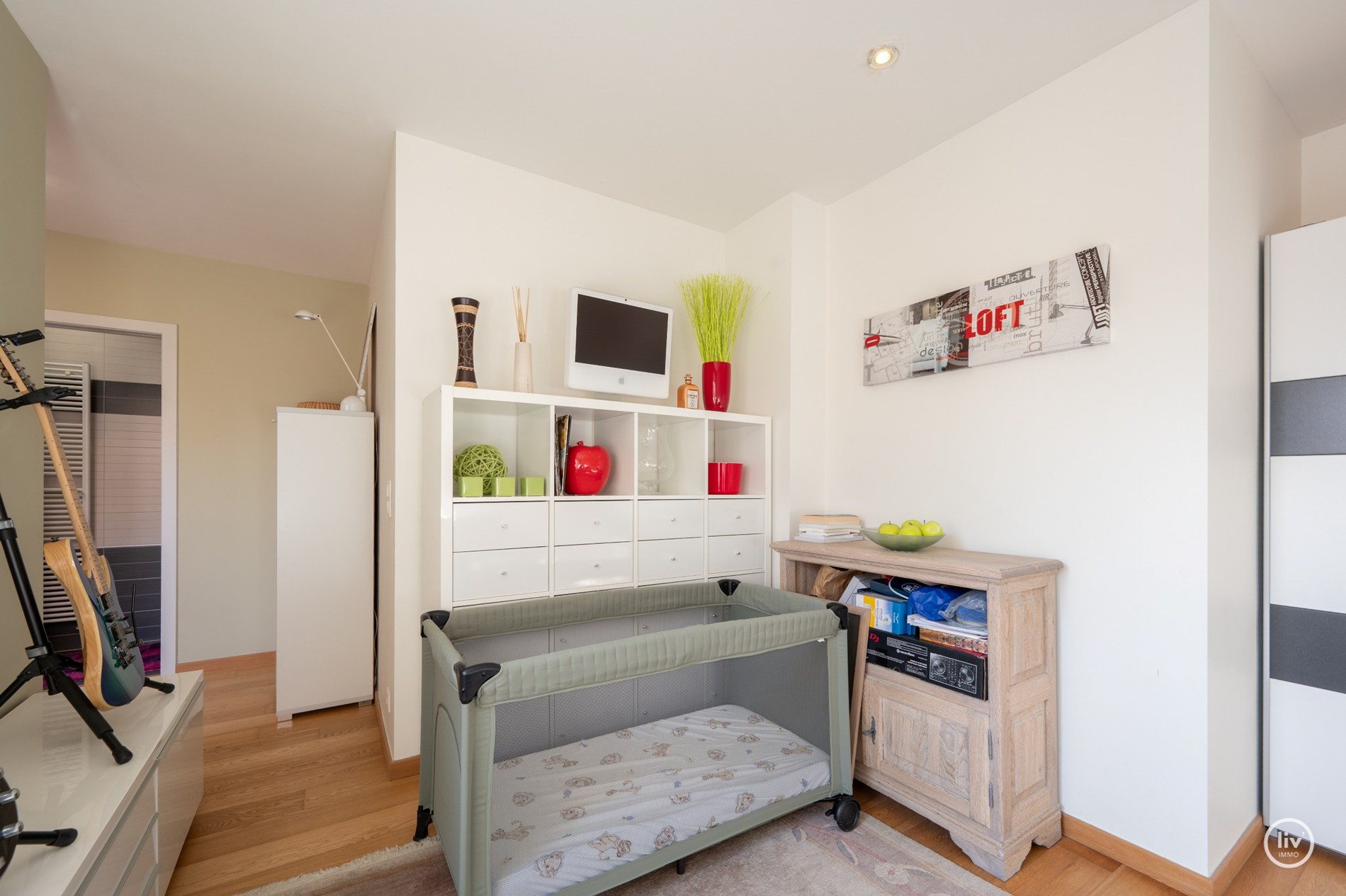 Verzorgd appartement op een topligging in de gegeerde Meerlaan te Knokke. 