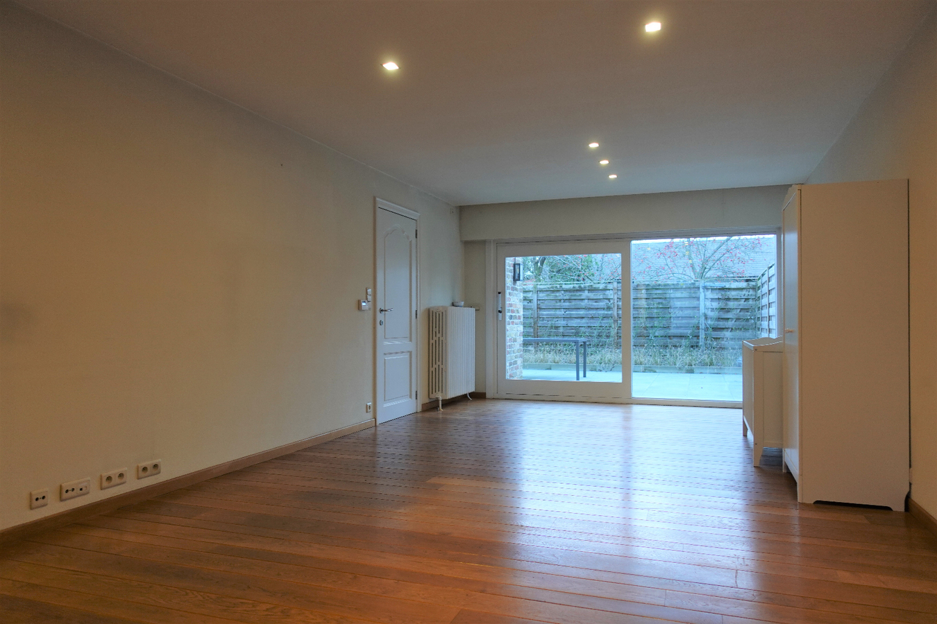 Charmante rijwoning nabij het dorp van Jabbeke 