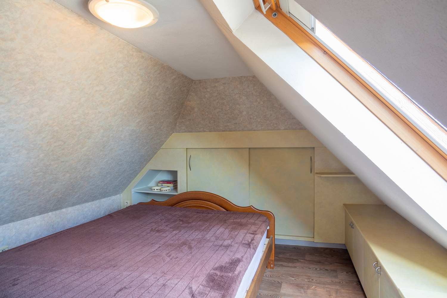 Centraal gelegen duplexappartement in kleine residentie 