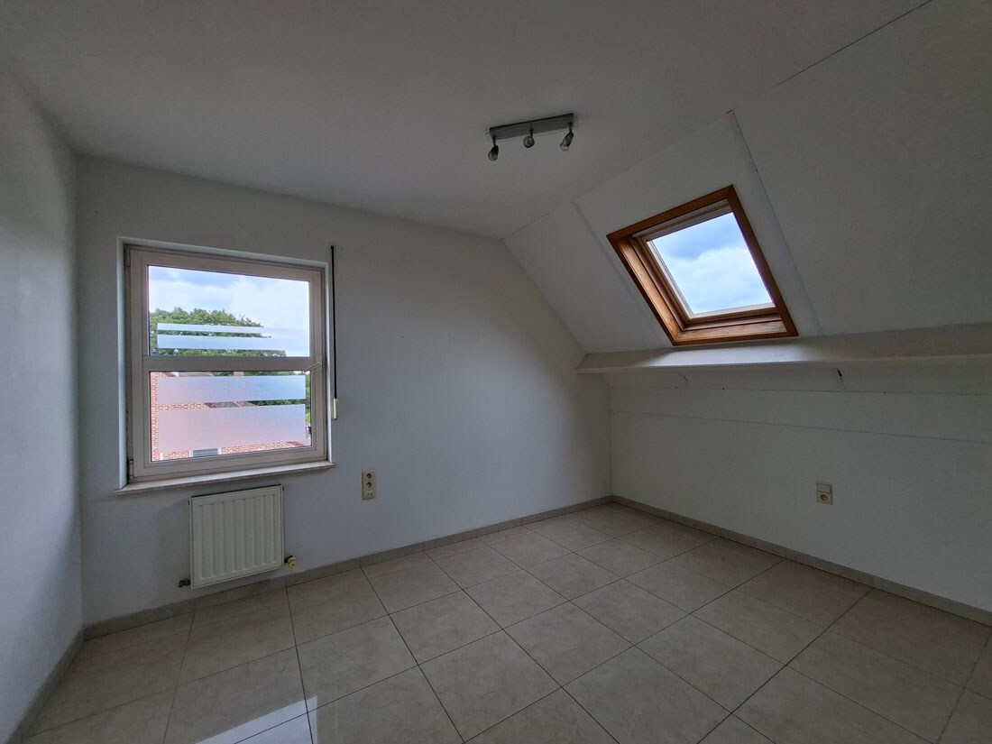 Goed gelegen duplex appartement te Lommel 