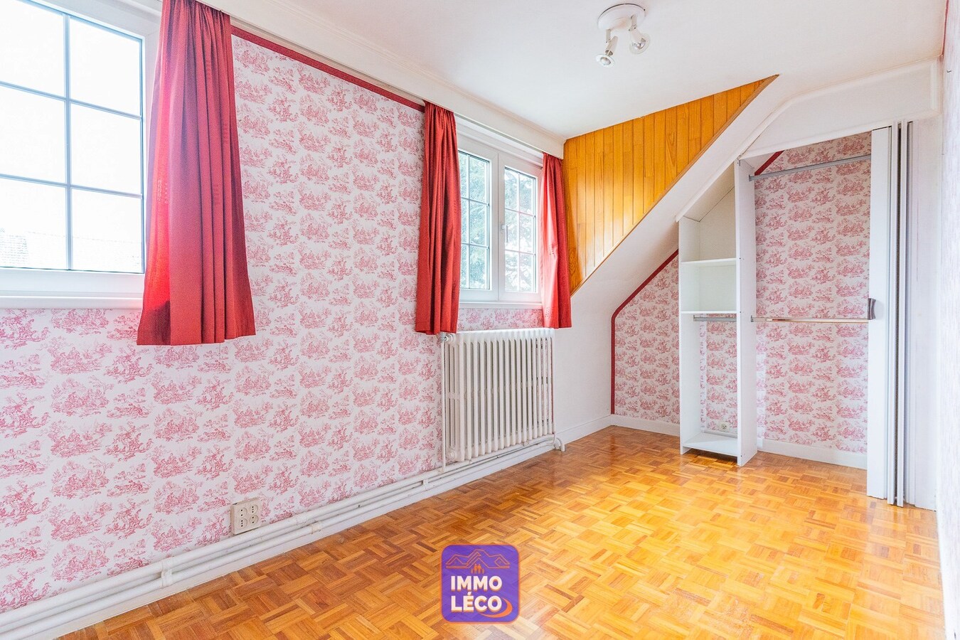Villa de style érigée sur 1119m², au "Bois-Fichaux"' 