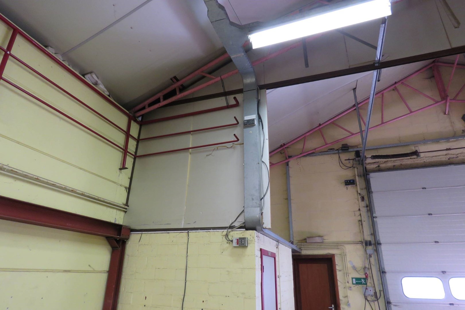 Loods/opslagruimte (250 m²), Torhout 