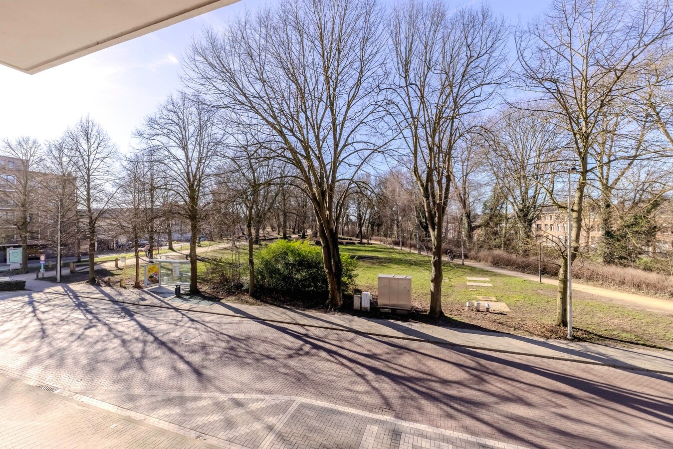 Instapklaar appartement + parking + berging 