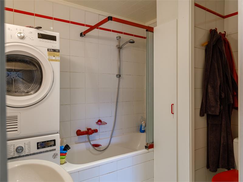 Rustig gelegen 2 slaapkamer appartement nabij Gent St-Pieters 