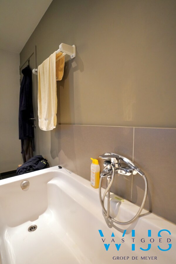 Prachtig woonhuis vlakbij het station Gent-Sint Pieters! 