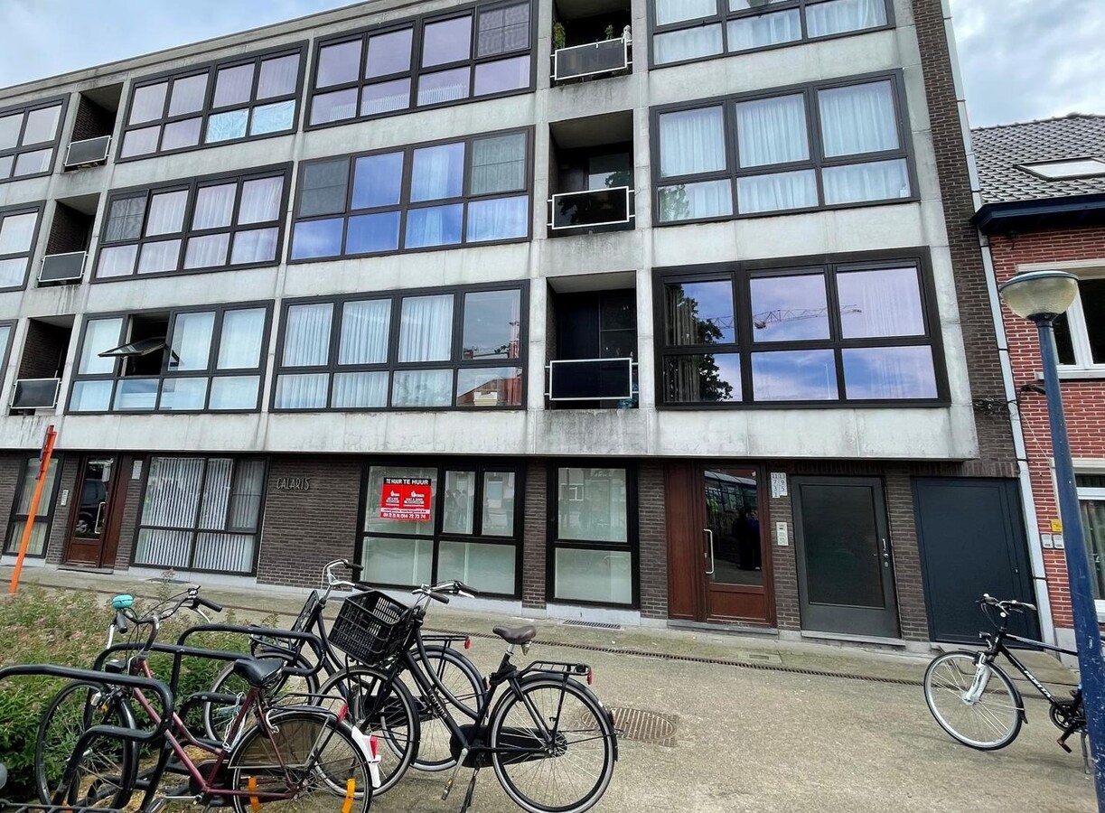 Te huur benedenwoning - Geel