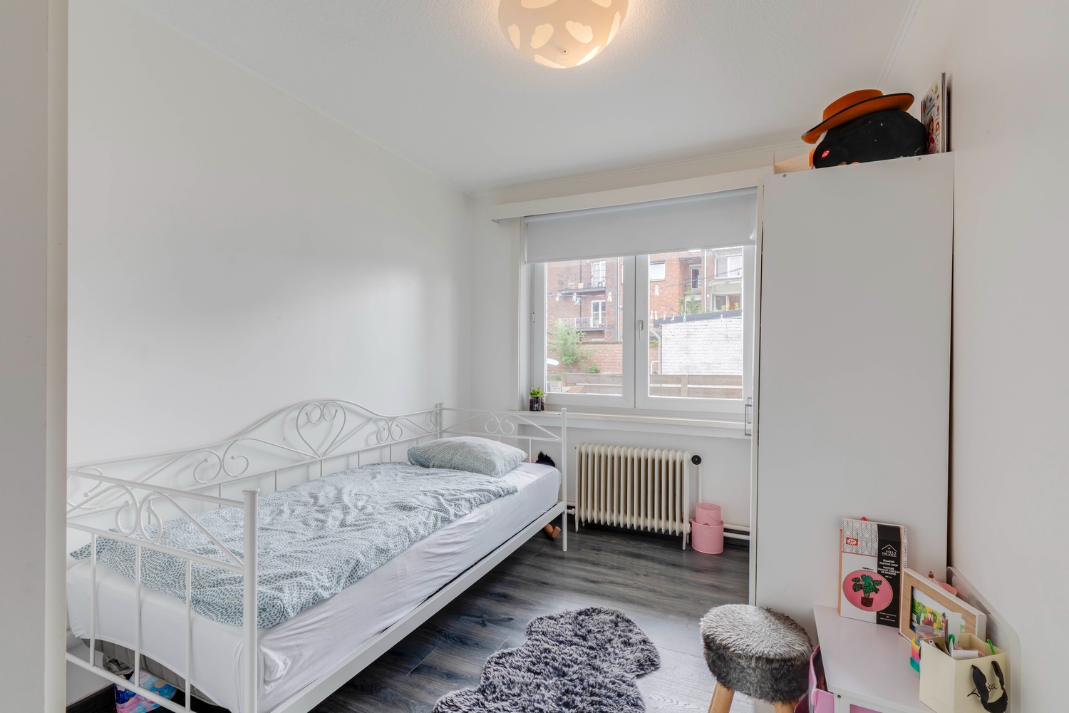 Instapklaar appartement te koop te Sint-Amandsberg 