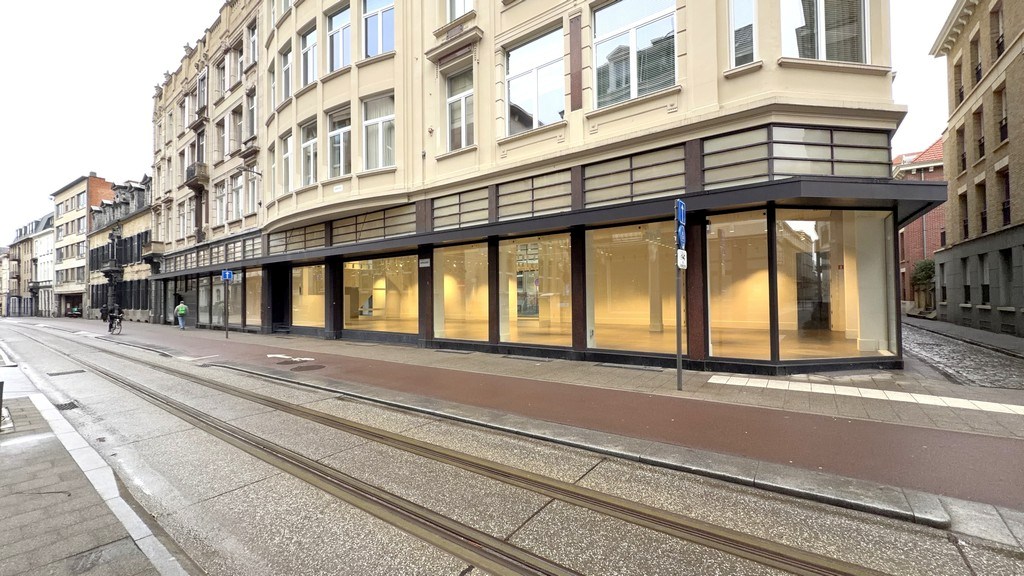 Prachtig winkelpand te huur in hartje Antwerpen