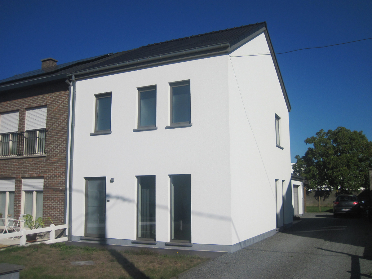 Praktische Half Open Bebouwing. 