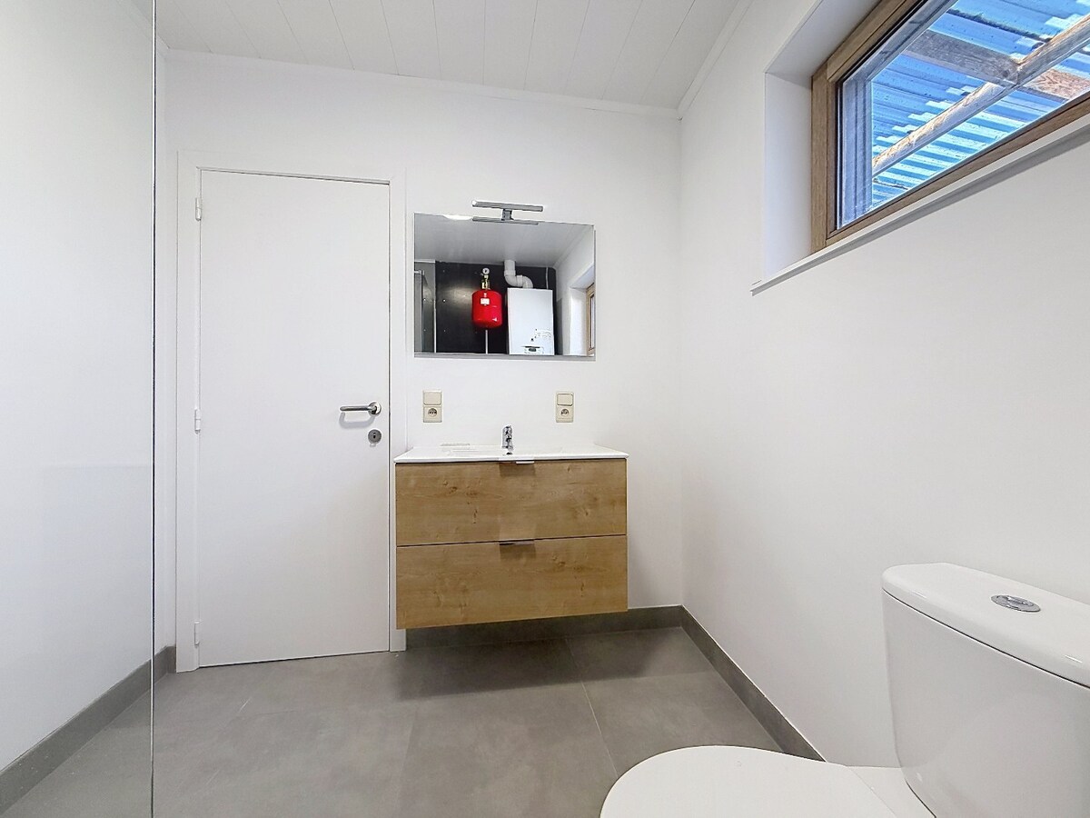 Gezellige gerenoveerde rijwoning met 3 slaapkamers in Kortrijk 