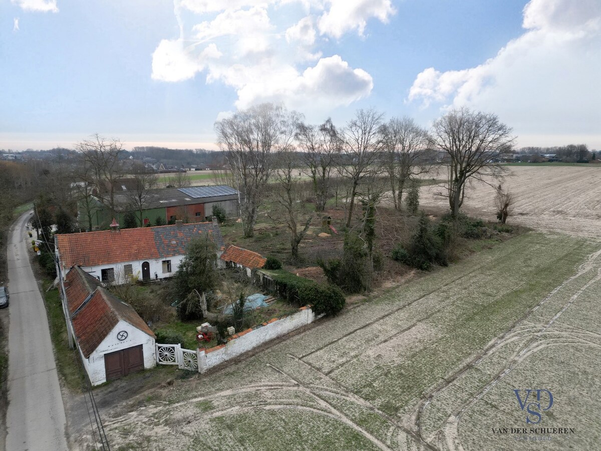 Hoeve op 3963 m² grond. 