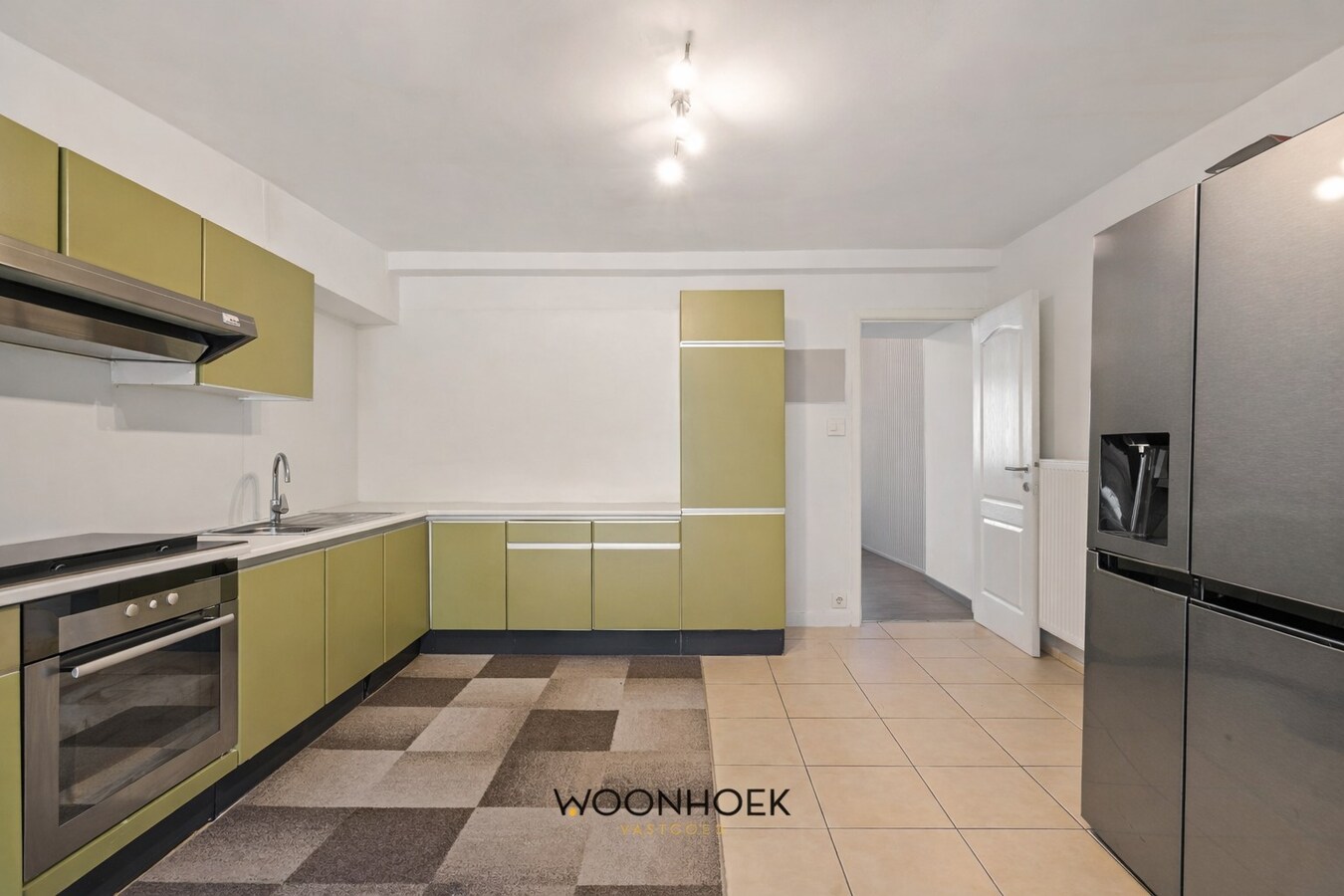 Charmante 2-slpk woning met achteruitweg in centrum 