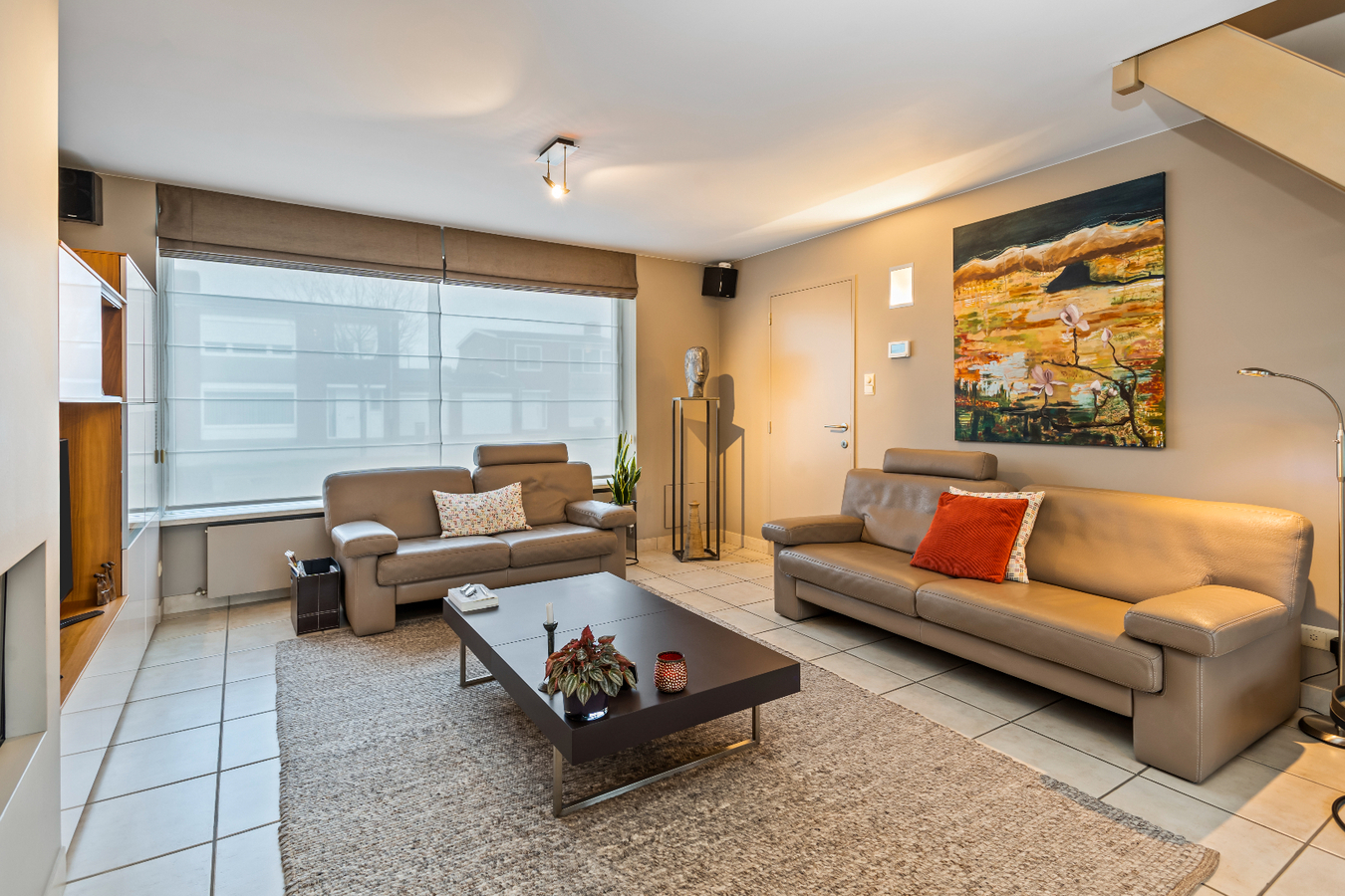 Tot in de puntjes afgewerkte woning in een doodlopende straat 