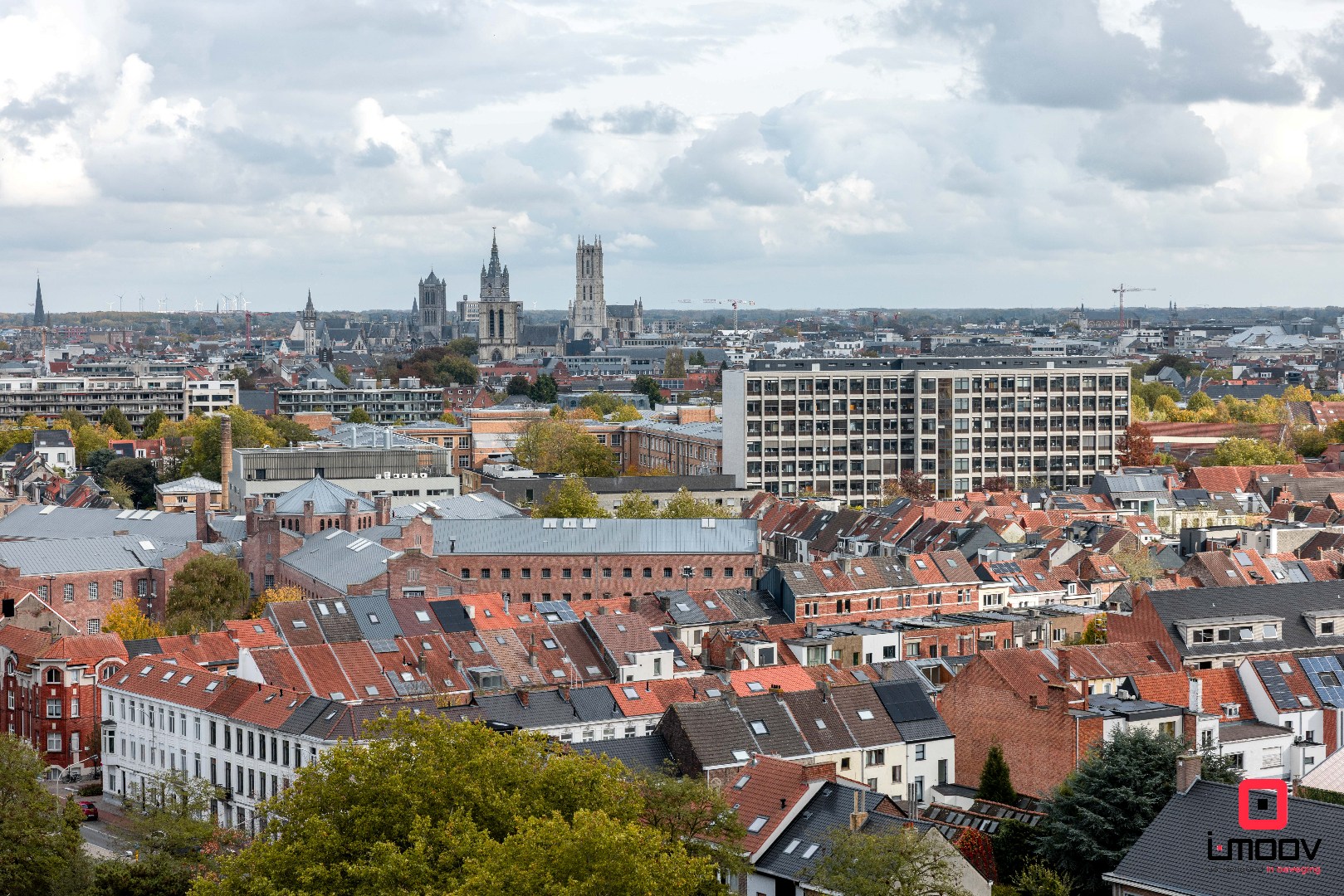 Uniek appartement te huur met twee terrassen en adembenemend uitzicht over de torens van Gent 