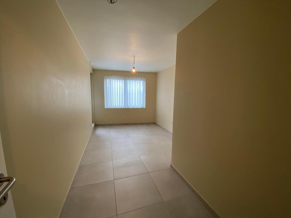 Appartement op de tweede verdieping met 2 slaapkamers en terras 