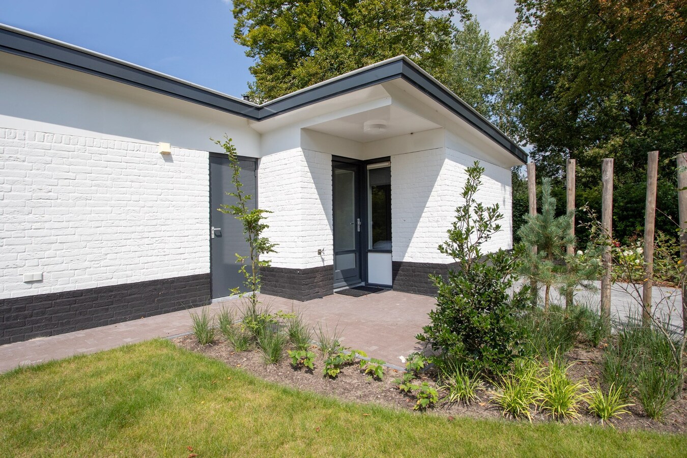 Vrijstaande recreatiewoning met 3 slaapkamers op resort 'De Brabantse Kempen'. 