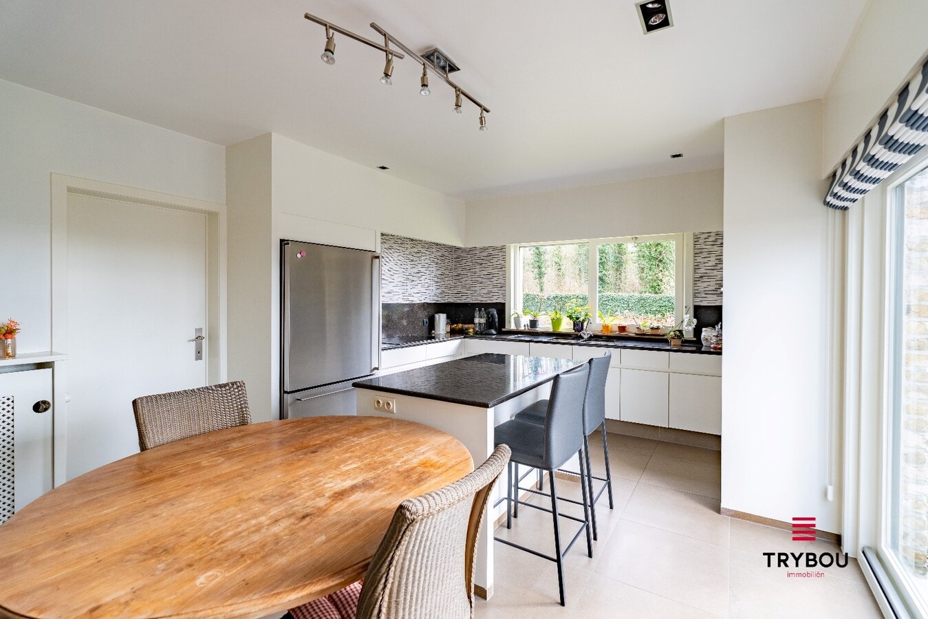 Exclusieve villa aan de bosrand te Houthulst 