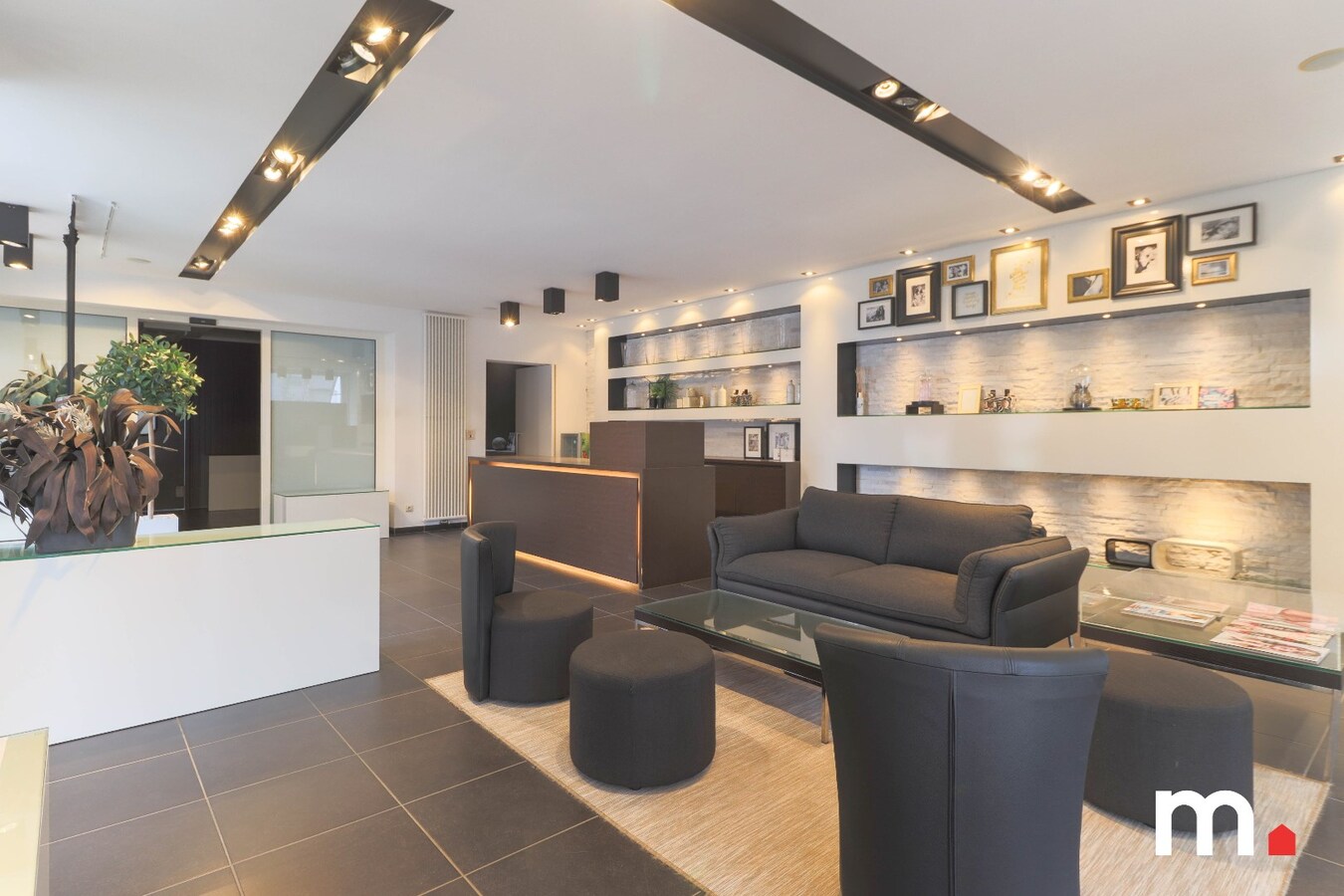 Handelspand met woonst te Heule ! 