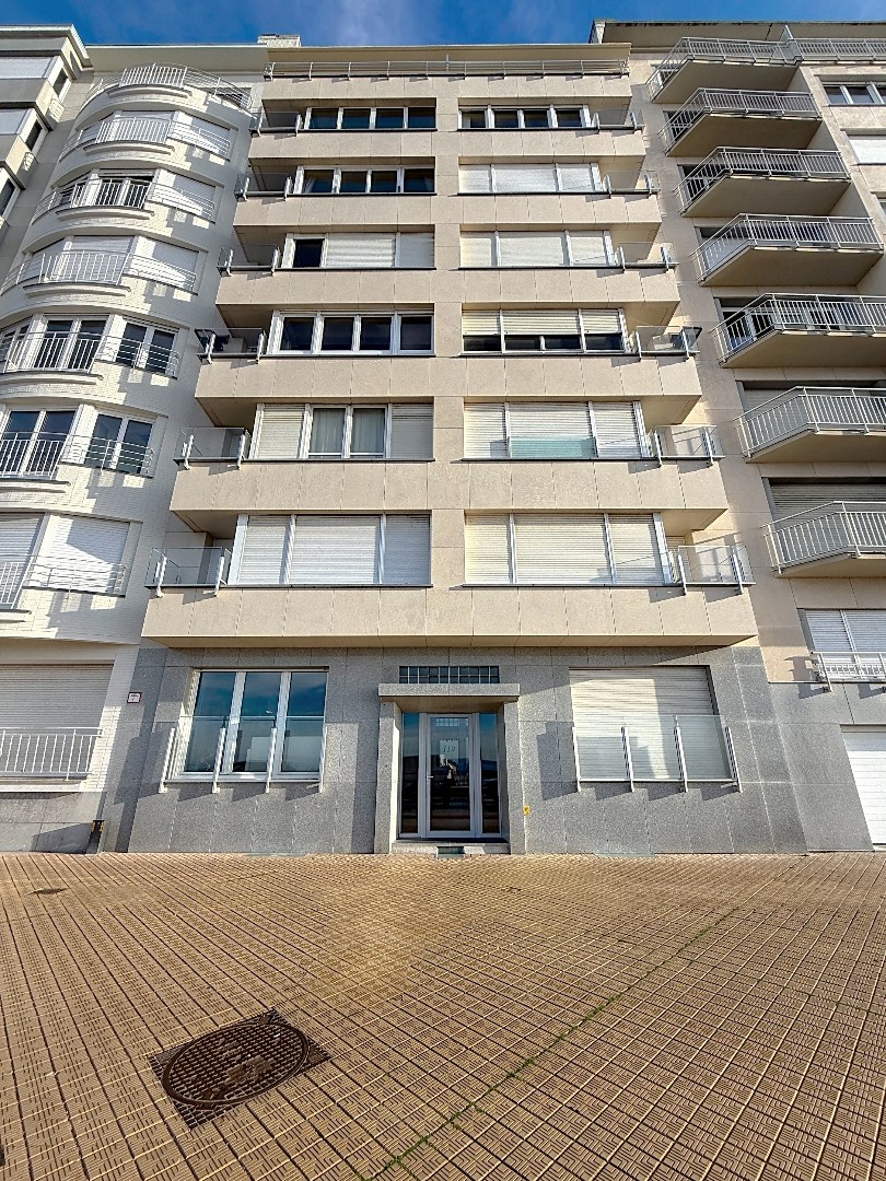 Ruim uniek ingericht appartement met Zeezicht in Oostende 