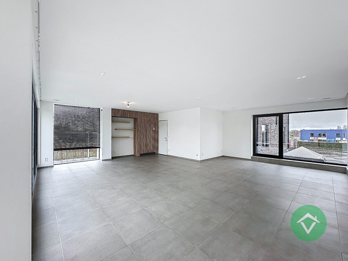 Prachtig dakappartement te Koekelare. 