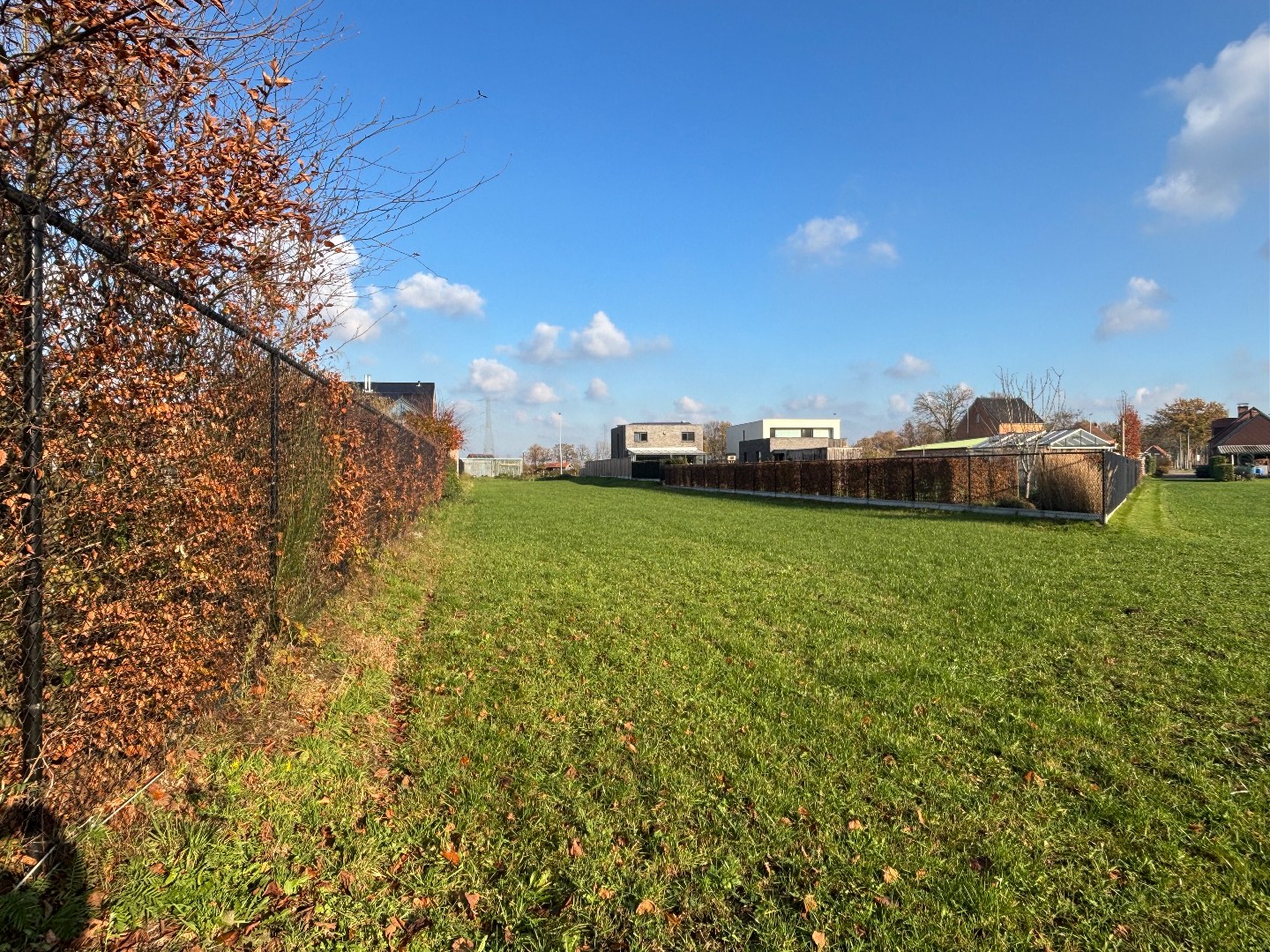 Ruime bouwgrond van 14a 98ca voor open bebouwing in Balen 